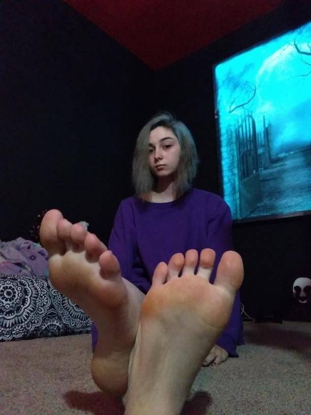 feet4urmeat: