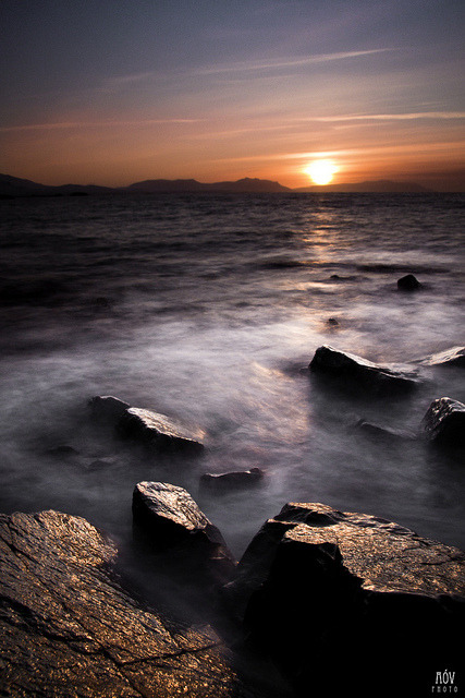 neptunesbounty:  Midday sunset by Addi Viggós on Flickr. 