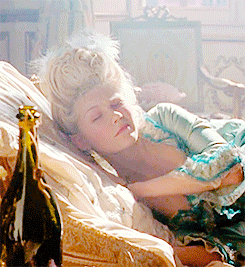 tooyoungtoreign:Marie Antoinette (2006)