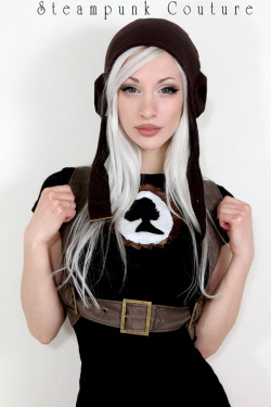 steamgirlofficial:  Here’s something for all you guys out there who are looking to get something from Steampunk Couture; the aviator beanies are actually unisex and made from a stretchy material, meaning these bad boys not only look good, but feel good