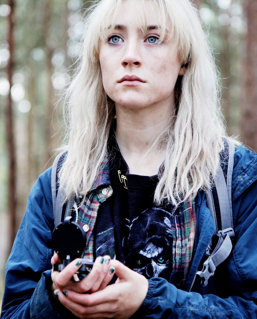  Saoirse Ronan as Daisy in ‘How I Live Now’ (2013), directed by Kevin Macdonald