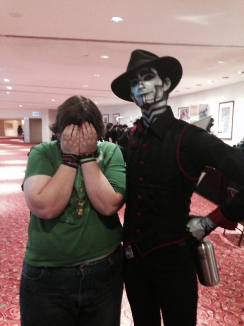 officialhatchworth: officialsteampoweredgiraffe: Our cold machinery has never felt so warm. Come on,