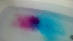 nooffswitch:  Here we can see the magical potion all bisexuals must bathe in to maintain their powers. 