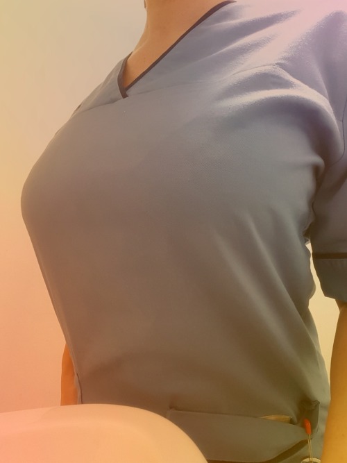 juicylips72:  Naughty nurse…uniform on, uniform off ! 👅💋❤