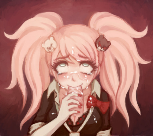 Junko Enoshima 