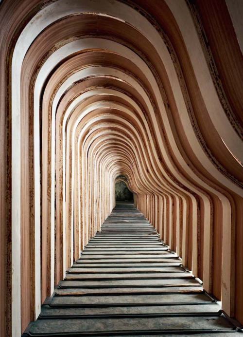 official-mellophone: asylum-art-2: Making Steinway  Architectural photographer Christopher Payn