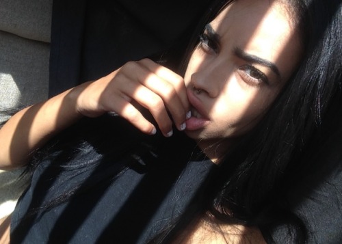 💦