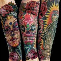 calaveratattoo:  por Chris Santos. 