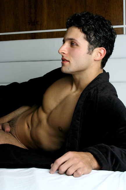 brazilmen:  brazilian model Rogerio Mirandabrazilmen.tumblr.com