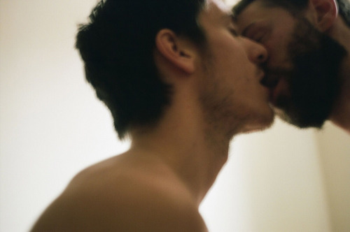 sittenlos:  zachary ayotte     
