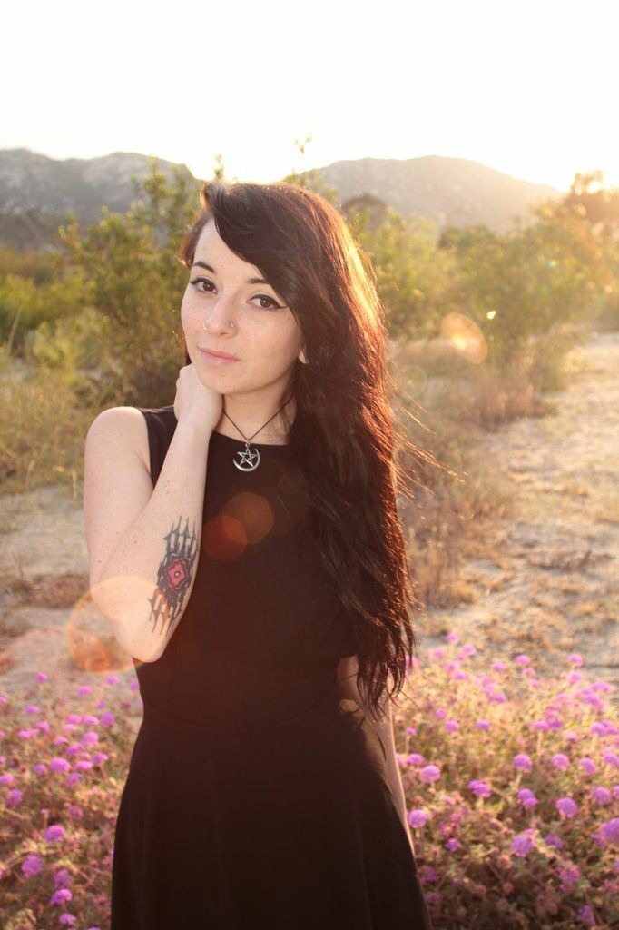 scaredkitteh:  From a little shoot I did with a friend the other day and I wanted