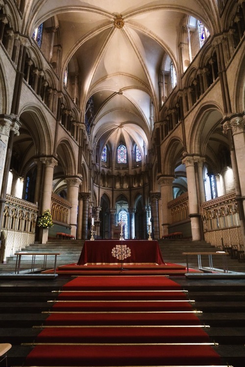 Moment of silence.Canterbury Cathedral, October, 2018.http://aussietramper.com/north-downs-way/