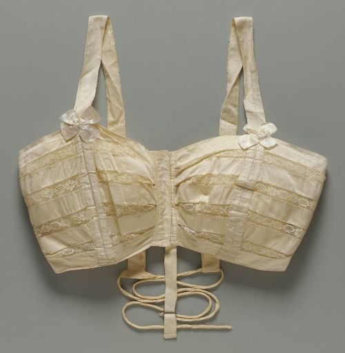 XXX omgthatdress:  Brassiere 1915-1925 The Museum photo