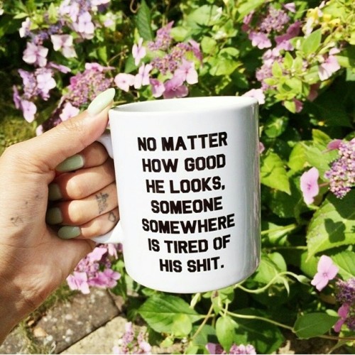 bananapeppers:  i’m so glad kimberly broke up with jeffrey and got herself a new mug