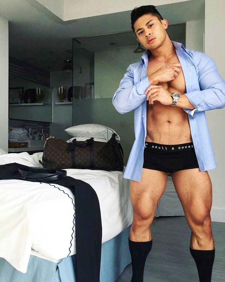 Viva!Asian hunks!