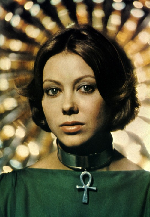 boomerstarkiller67:  Jenny Agutter