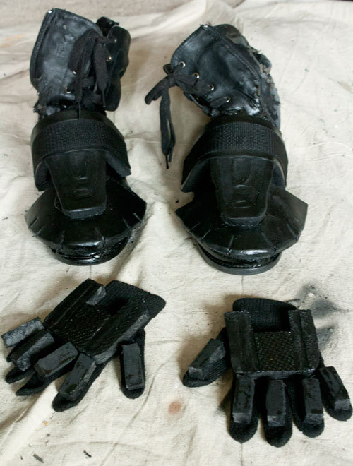My Beautiful N7 Armor That I Have Been Making From Scratch For About 5 Months Now. NYCC Here I Come.