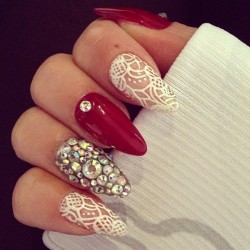 chanel-and-louboutins:  Chanel-and-Louboutins.tumblr.com