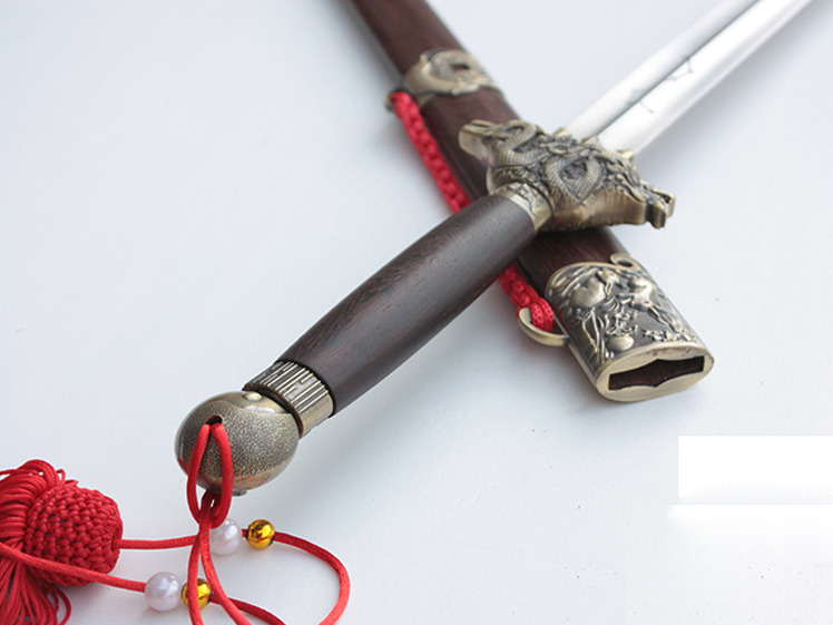 chinesesword:  Chinese Sword Chinese Zodiac Patternhttp://www.icnbuys.com/chinese-tai-chi-chinese-zodiac.htmlFollow