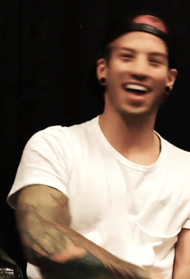 selftitledjoseph:smiley boy (x)