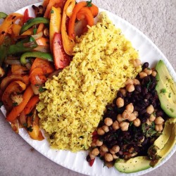 fitwithoutfat:  Feasting on this rice and veggie plate 😄👍 Sauteed peppers, onion &amp; mushrooms, lemon-garlic-basil-turmeric rice, and cilantro-line beans with avocado on the side. #happybelly