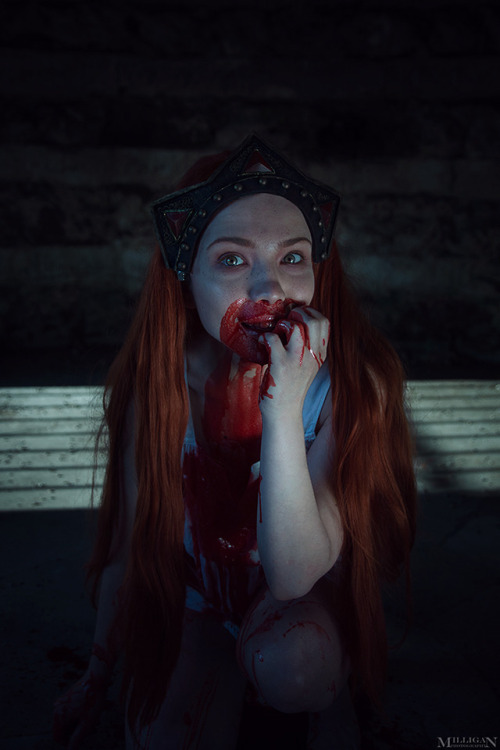  The Witcher - Adda the Striga Princess cosplay @annakreuz9 as Addaphoto, make-up by @mehttps://www.instagram.com/milliganvick/