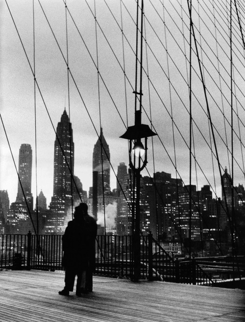 Mario De Biasi. Brooklyn Bridge. 1955