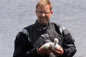 ooksaidthelibrarian:  chaoticallyprecise:  SO in Britain all the swans may belong