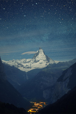 vurtual:  Valley of the Stars (by Dominic Kamp) 