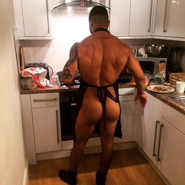 Hot Hunks & Big Bubble Butts 2.0