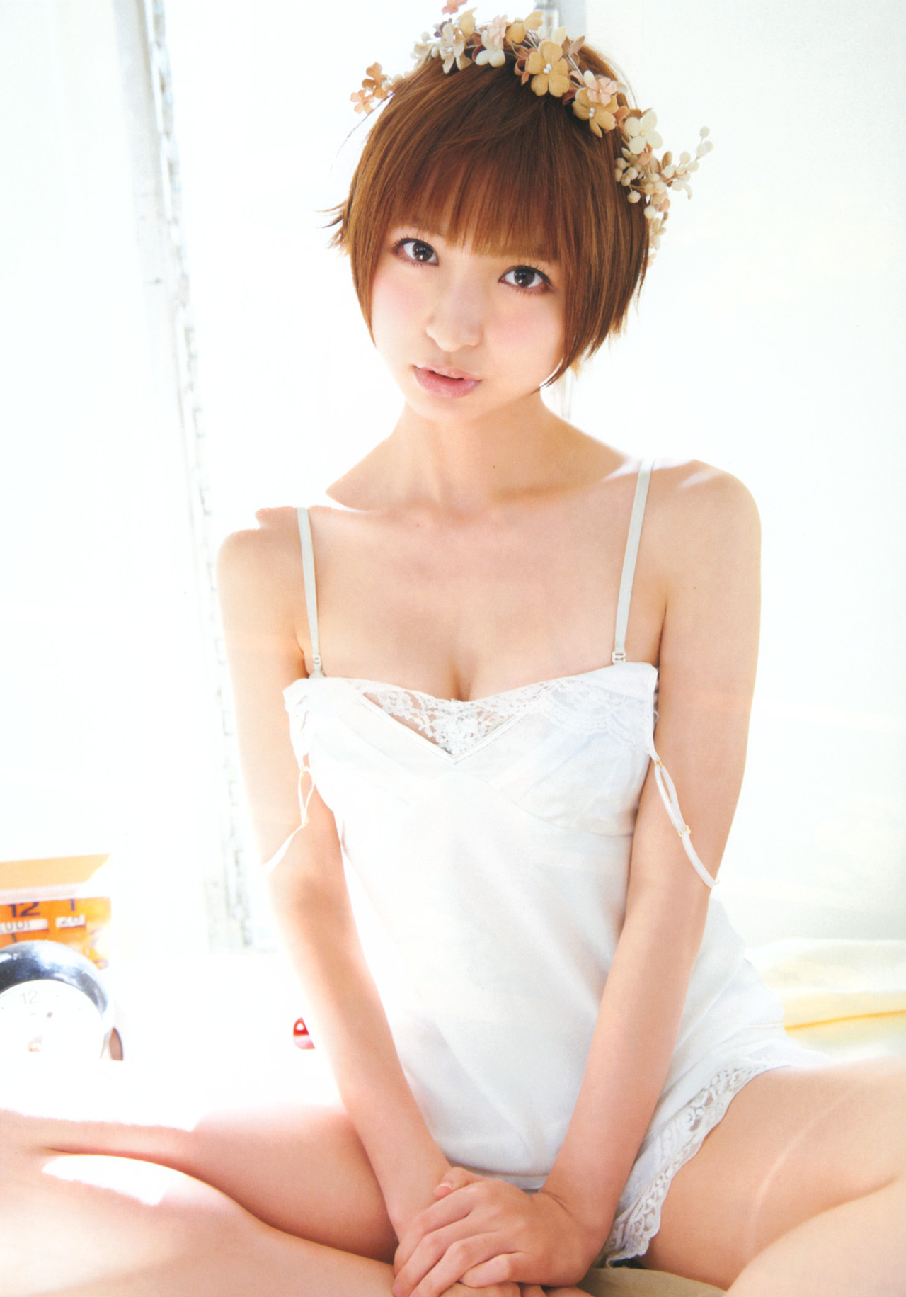 voz48reloaded:  Shinoda Mariko photobook 「Memories」