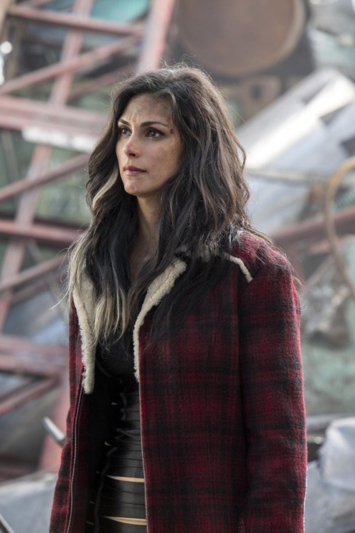 gentlemankidnapper:Morena Baccarin in the Movie Deadpool