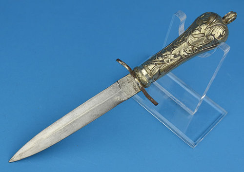 art-of-swords: Gaucho Knife Dated: circa 1920 Place of Origin: Europe/South America Measurements: k