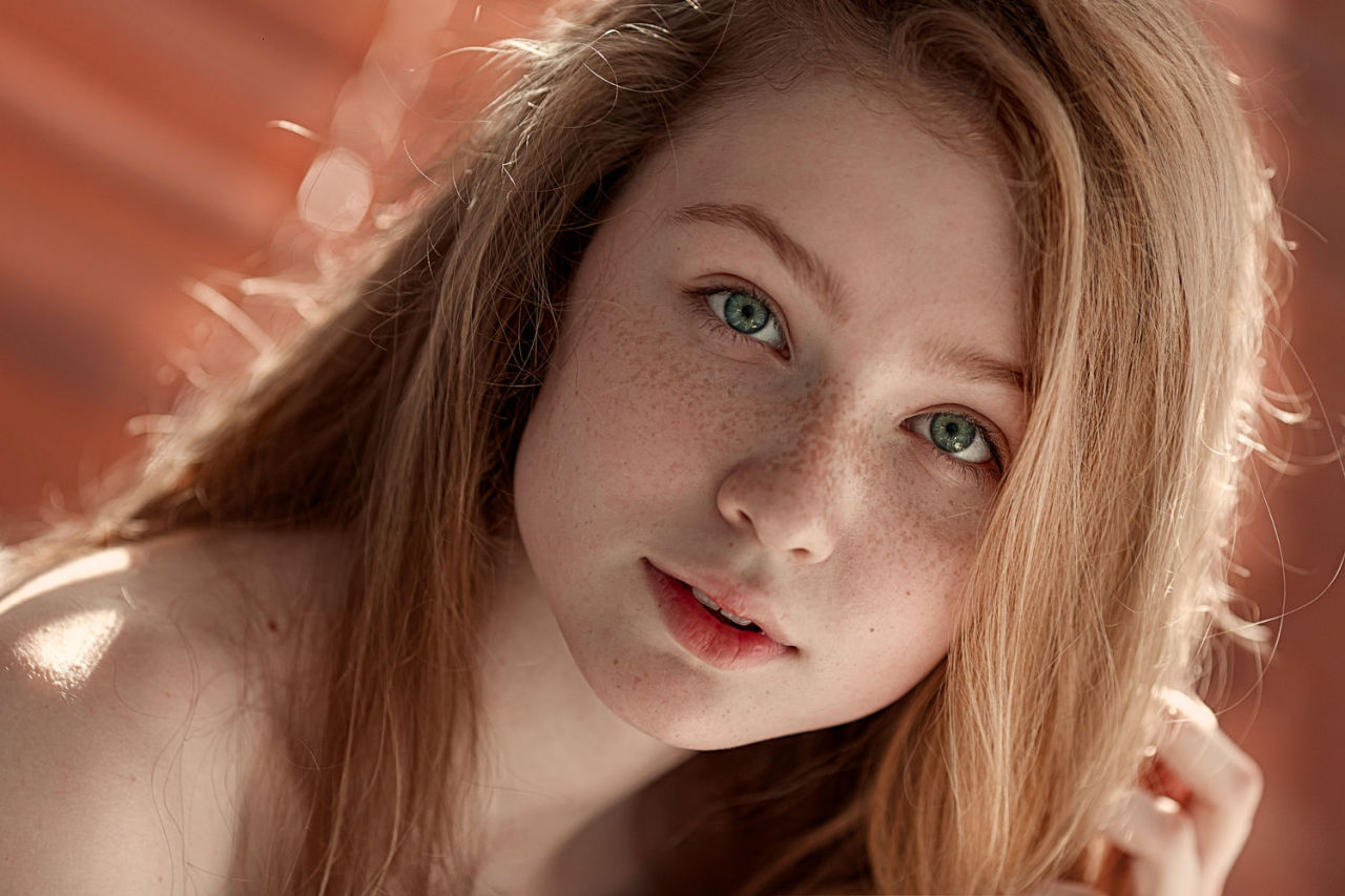 remarkablybeautifulgirls:  Sasha 