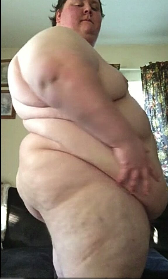 chubstermike:  What a fucking sexy ASS Manâ€¦ One of my all time sexiest men