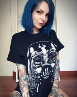 wriesttavo:  riae suicide