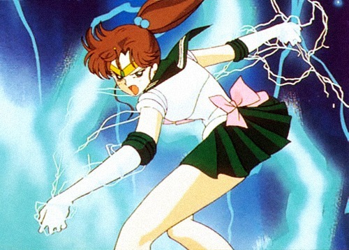 - Sailor Jupiter vs. Jupiter/Zeus -Sailor Jupiter is a powerhouse of a Soldier. She is physically th