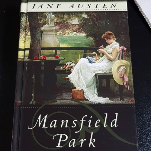 #newbook #janeausten #mansfieldpark #readingtheclassics #coverlove #literature #reading #book #bookw