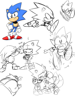 tysonhesse:  Some Sonic practice sketches   I miss this era T T