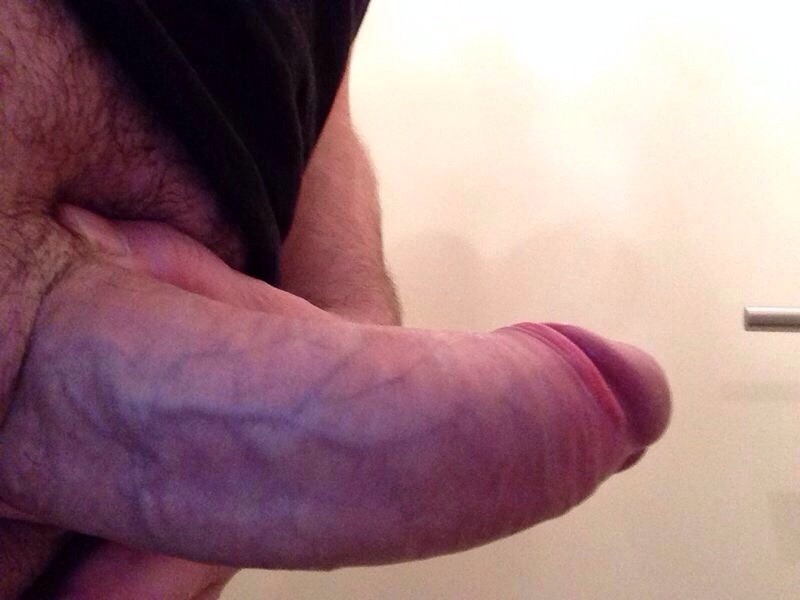 thehornyguys:  Straight hot dad