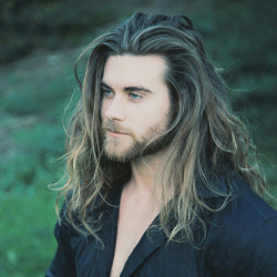 ibelieveinbeards:  Celebeard no.314 for 2015 - B for Mr. Brock O’Hurn 