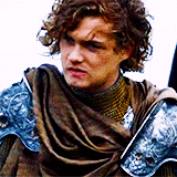 diddydums:Ser Loras Tyrell, Knight of Throwing Shade in the Background.
