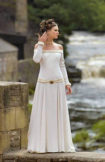 I would very much like to wear this.