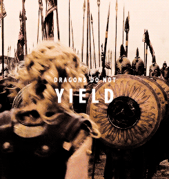 stannisbaratheon:  anonymous asked: targaryen fancasts + warm colors   Simon Woods as