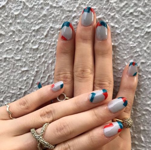 Tamarivernail 本日の たまリバ 秋ネイル グレーネイル がオシャレ ジェルネイル