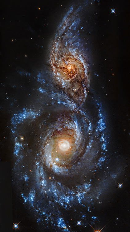 spacewonder19:The Collision of Cosmic Eyes NGC 2207