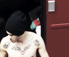 zaynsharold:  Zayn Malik → Outside of the arena in Denmark. 