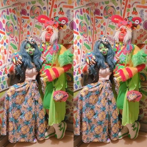 heirofglee:The witch summons’s her candy monster @thecreepypie@dylanscandybar @thekawaiisociety #pix