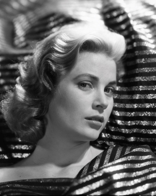 chumloadio: Grace Kelly