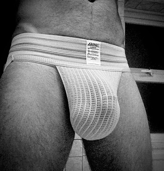 jkstrapme:superbirdofflames:Clearly needs a milkin’ Blue balls are bad for you. Luckily you’re taking care of the boys by wearing a jockstrap 